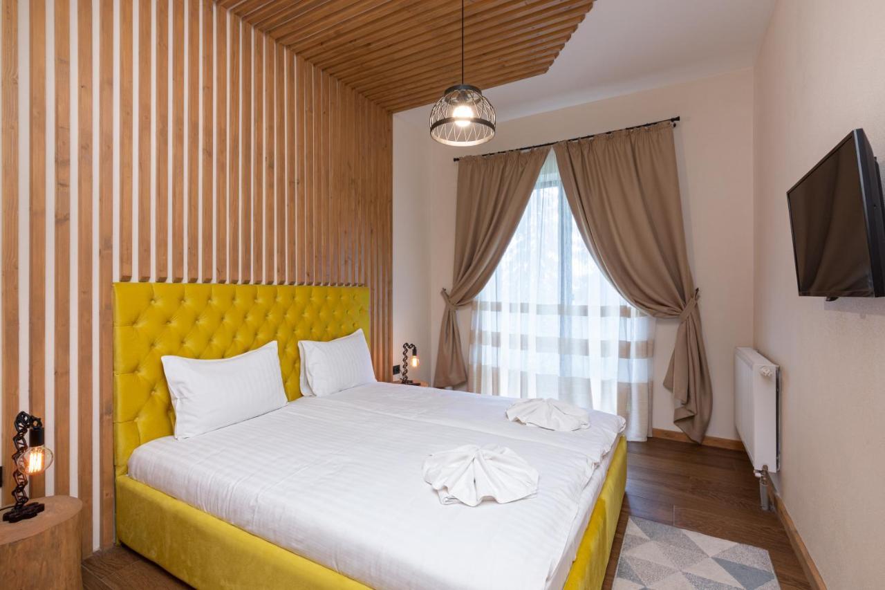 Good Days Shale Resort 4 Км До Буковеля 亚布卢尼齐亚 外观 照片