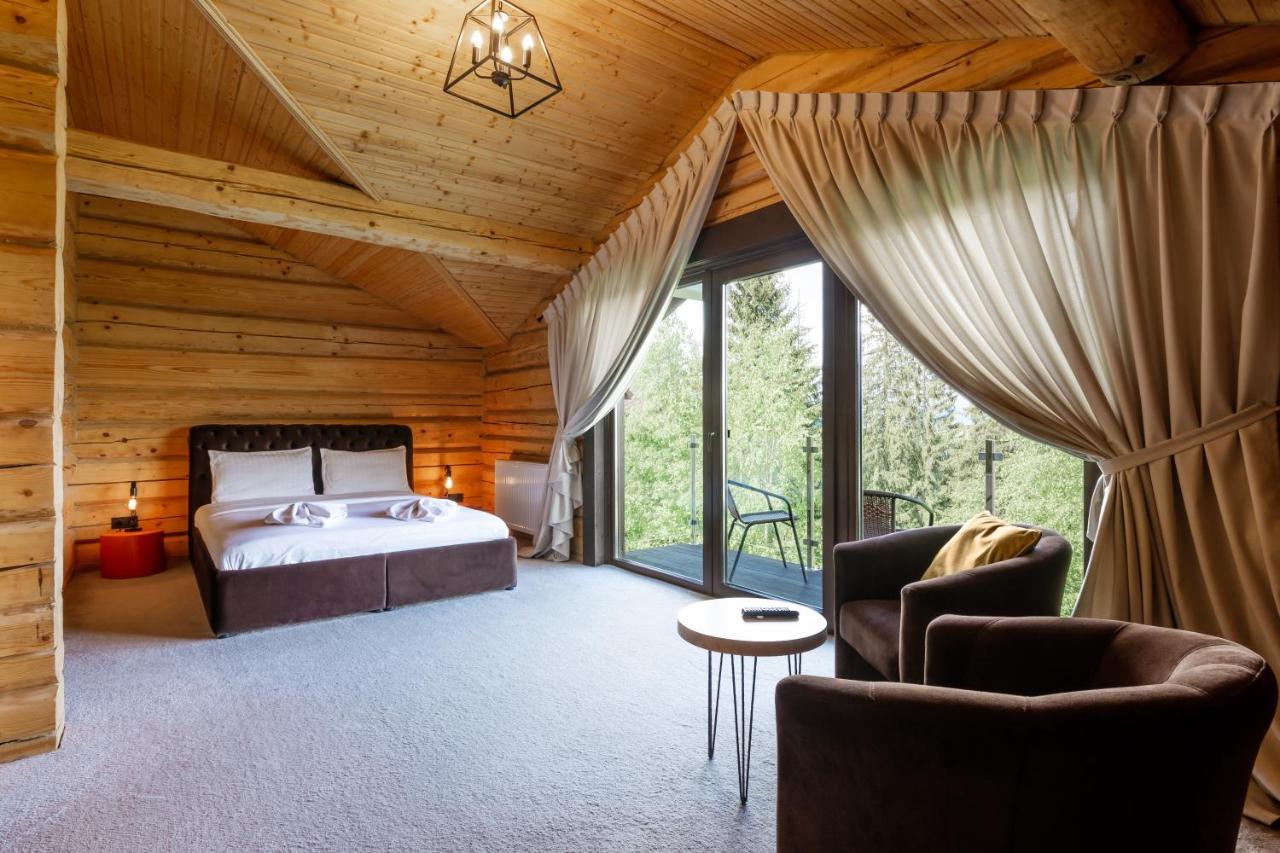Good Days Shale Resort 4 Км До Буковеля 亚布卢尼齐亚 外观 照片