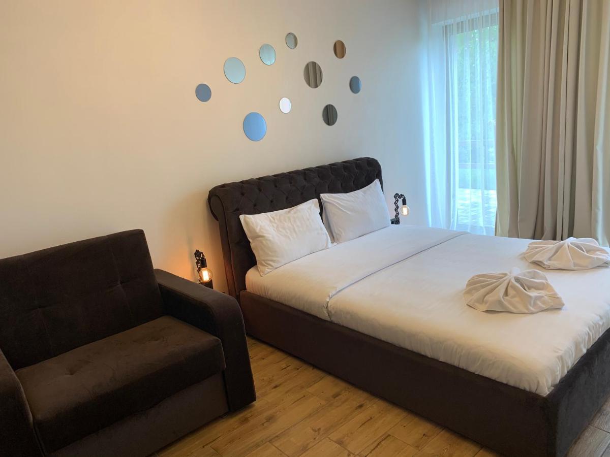 Good Days Shale Resort 4 Км До Буковеля 亚布卢尼齐亚 外观 照片