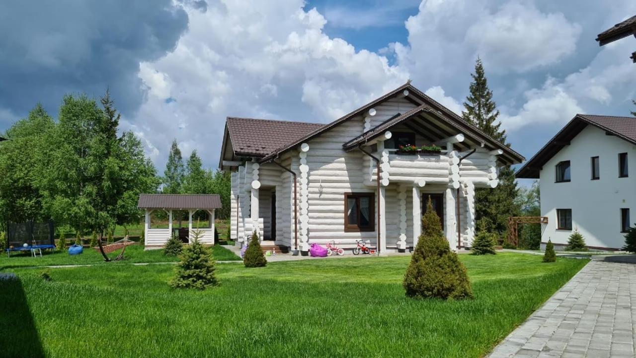 Good Days Shale Resort 4 Км До Буковеля 亚布卢尼齐亚 外观 照片