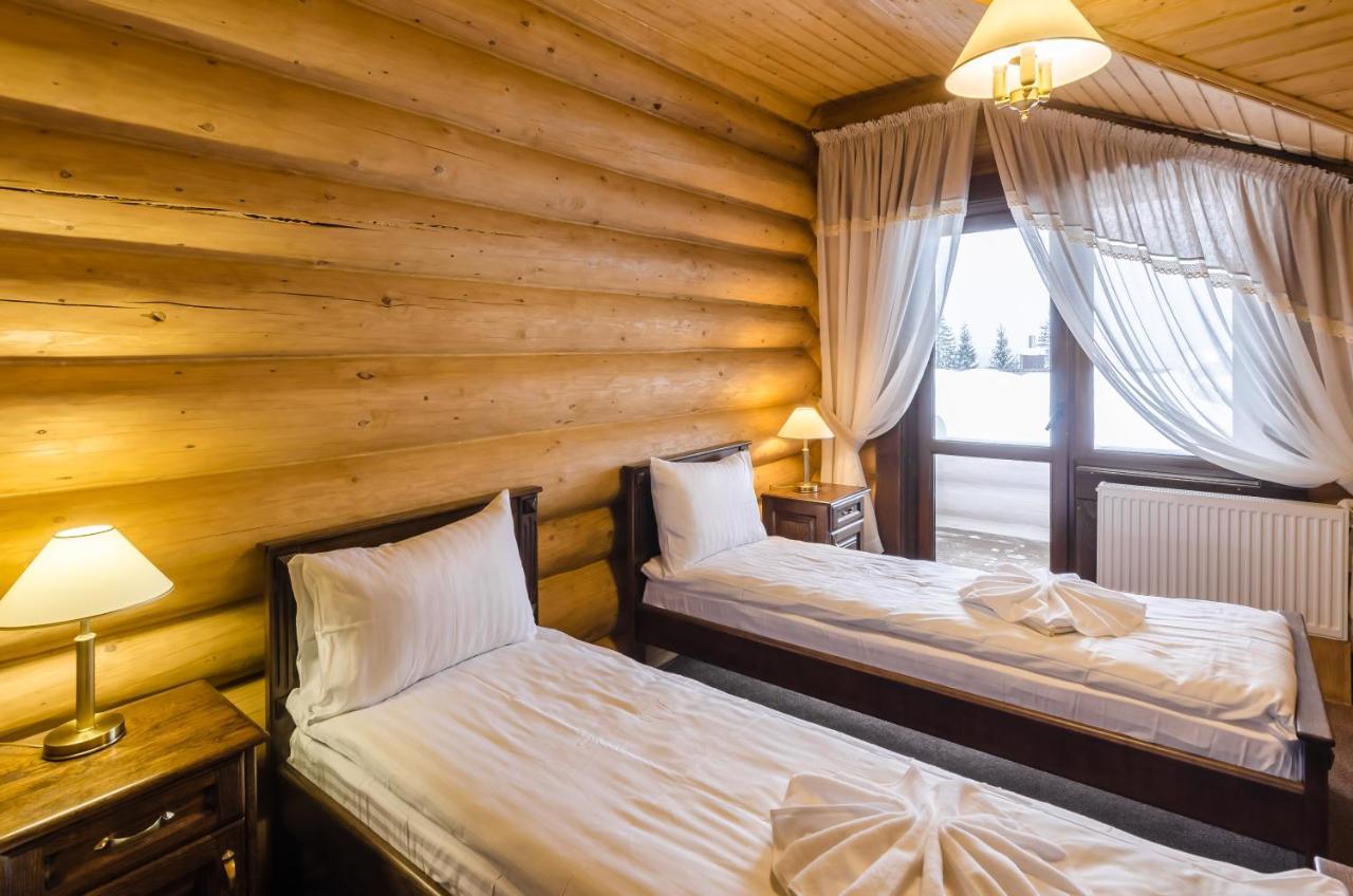 Good Days Shale Resort 4 Км До Буковеля 亚布卢尼齐亚 外观 照片