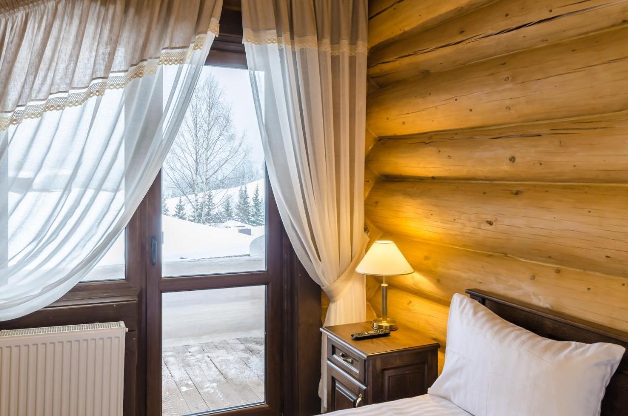 Good Days Shale Resort 4 Км До Буковеля 亚布卢尼齐亚 外观 照片