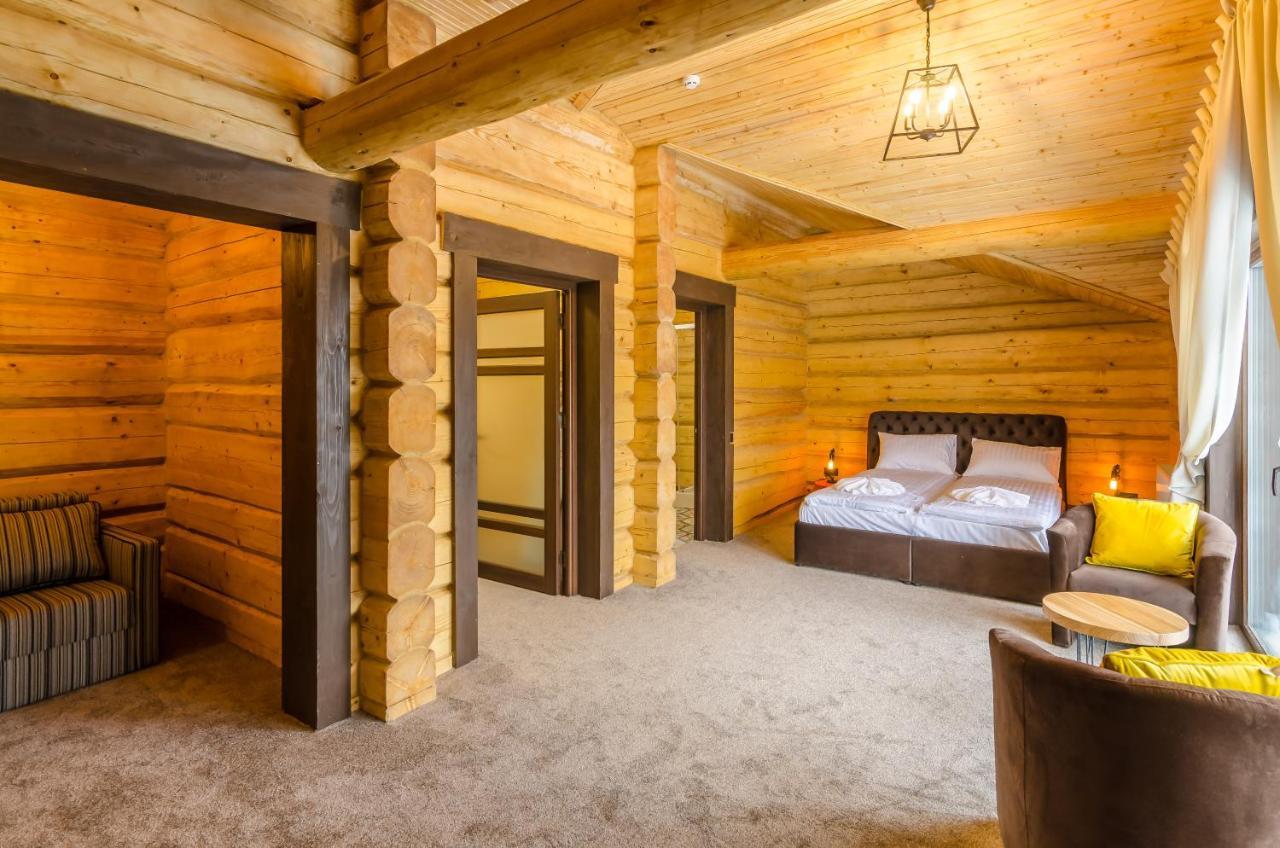 Good Days Shale Resort 4 Км До Буковеля 亚布卢尼齐亚 外观 照片